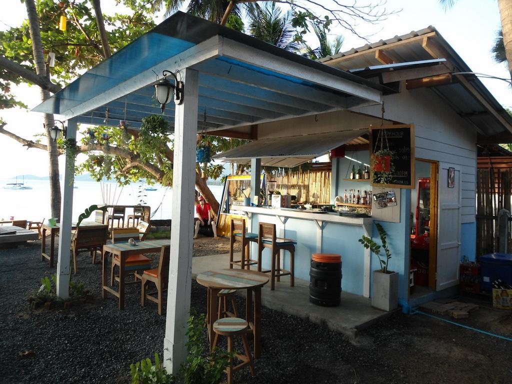 بيت شباب Think & Retro Cafe Lipa Noi Samui المظهر الخارجي الصورة
