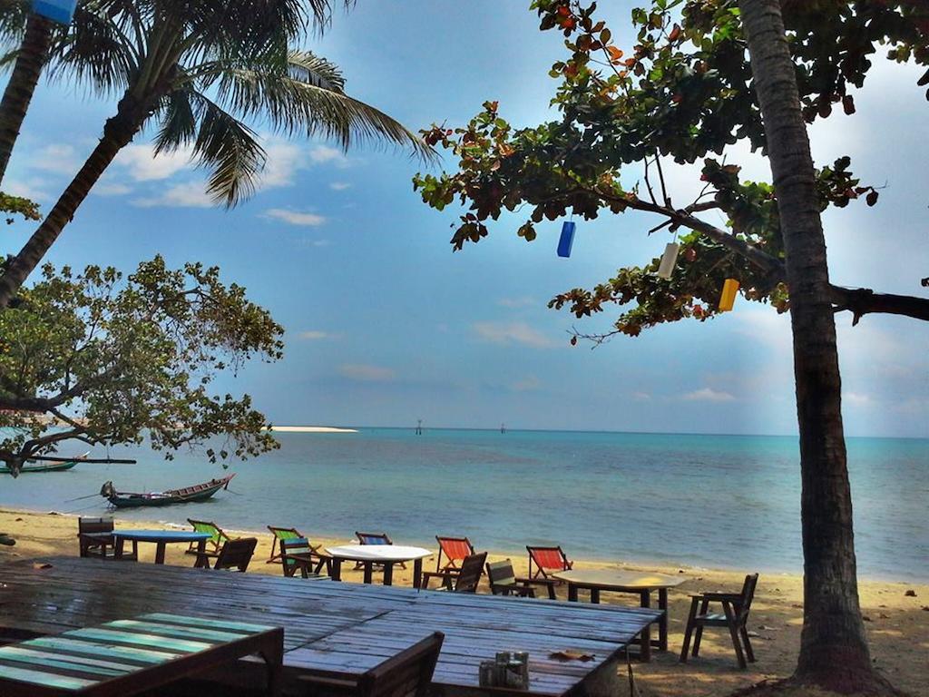 بيت شباب Think & Retro Cafe Lipa Noi Samui المظهر الخارجي الصورة