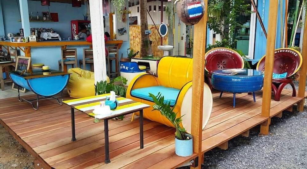 بيت شباب Think & Retro Cafe Lipa Noi Samui المظهر الخارجي الصورة